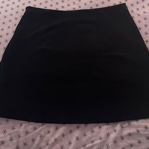 Mi Ami skirt size Medium